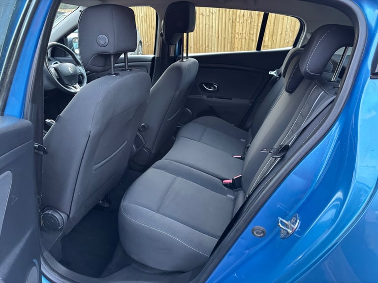 2014 Renault Megane 1.5 dCi Dynamique TomTom Energy 5dr HATCHBACK Diesel Manual