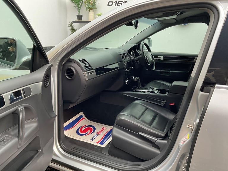 2010 Volkswagen Touareg 3.0 TDI V6 DPF Altitude 5dr ESTATE Diesel Automatic