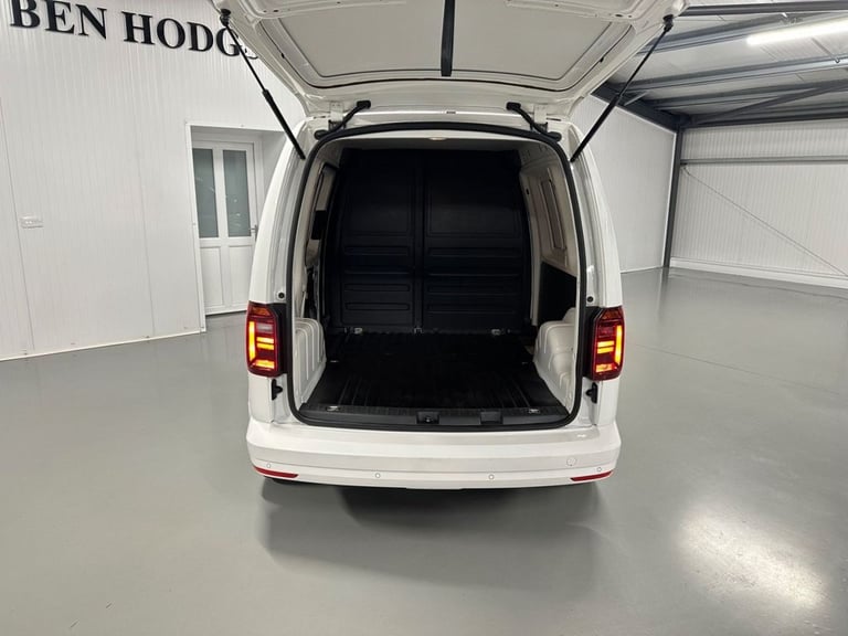2018 18 VOLKSWAGEN CADDY 2.0 TDI C20 BLUEMOTION TECH HIGHLINE PANEL VAN 5DR DIES