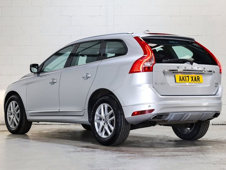 2017 Volvo XC60 D5 [220] SE Lux Nav 5dr AWD Geartronic ESTATE DIESEL Automatic