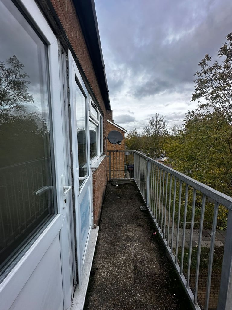 Spacious 4 bedroom house avaialbe