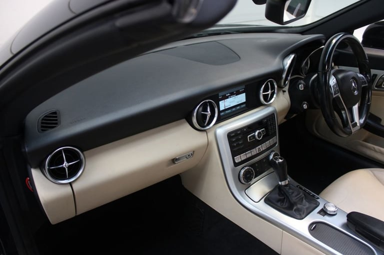 2014 Mercedes-Benz SLK SLK 250 CDI BlueEFFICIENCY AMG Sport 2dr Tip Auto CONVERTIBLE DIESEL Autom...