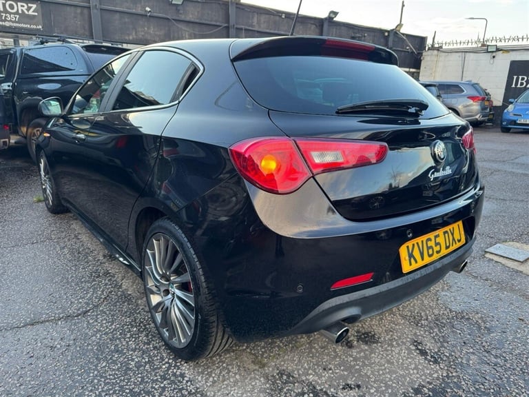 2015 Alfa Romeo Giulietta 1750 TBi Quadrifoglio Verde TCT Euro 6 (s/s) 5dr Hatchback Petrol Autom...