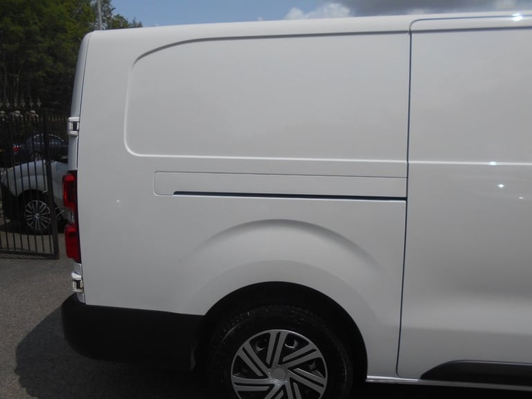 Vauxhall Vivaro 2022 L2H1 F3100 DYNAMIC S/S NO VAT