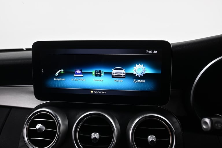 2019 Mercedes-Benz C Class 2.0 C300 AMG Line (Premium) G-Tronic+ Euro 6 (s/s) 2dr COUPE Petrol Au...