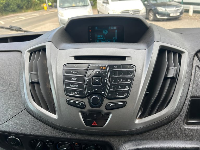 2016 Ford Transit 2.2 TDCi 350 Dropside 4dr Diesel Manual RWD L3 (219 g/km, 123 bhp) CHASSIS CAB ...