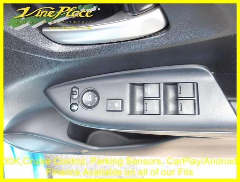 2014 Honda Fit 1.5 L Package,Hybrid,Auto Hatchback Hybrid Automatic