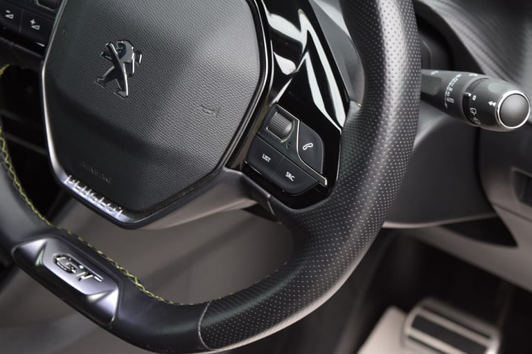 2022 Peugeot 2008 100kW GT Premium 50kWh 5dr Auto HATCHBACK Electric Automatic