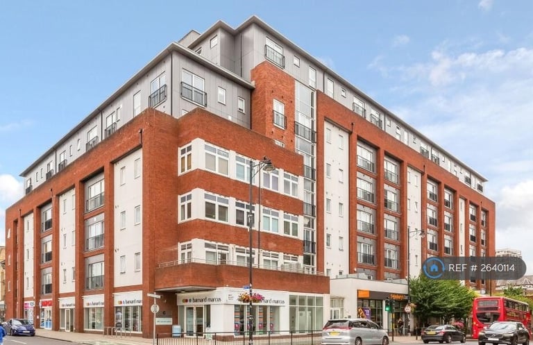 1 bedroom flat in Canon Court, Wallington, SM6 (1 bed) (#2640114)