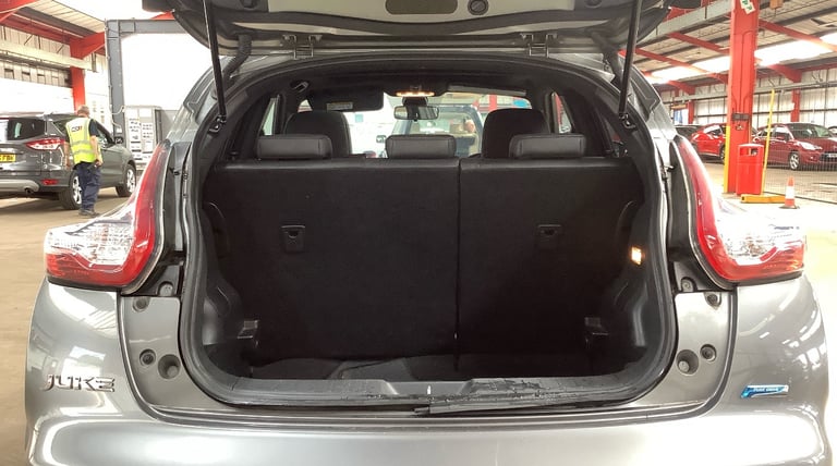 Nissan, JUKE, Hatchback, 2014, Manual, 1461 (cc), 5 doors