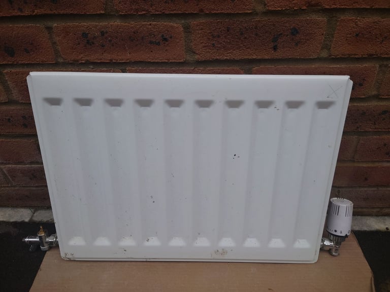 Horizontal Panel Radiator Type 11 540mm x 390mm