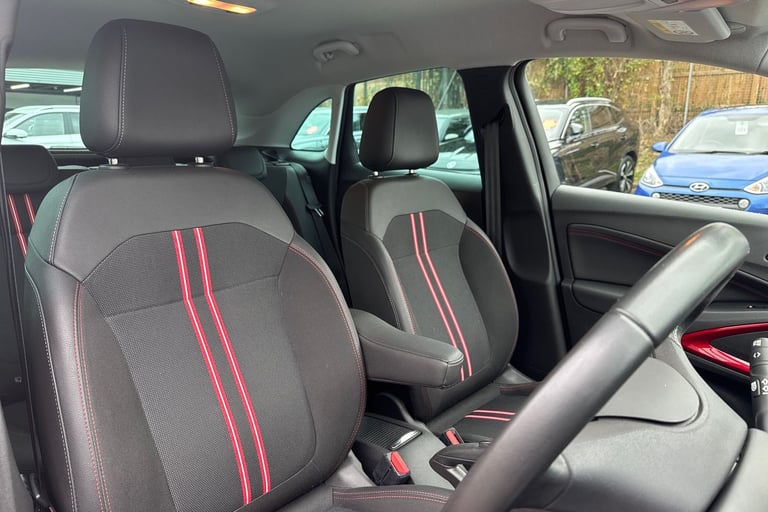 2023 Vauxhall Crossland 99594 Hatchback Petrol Automatic