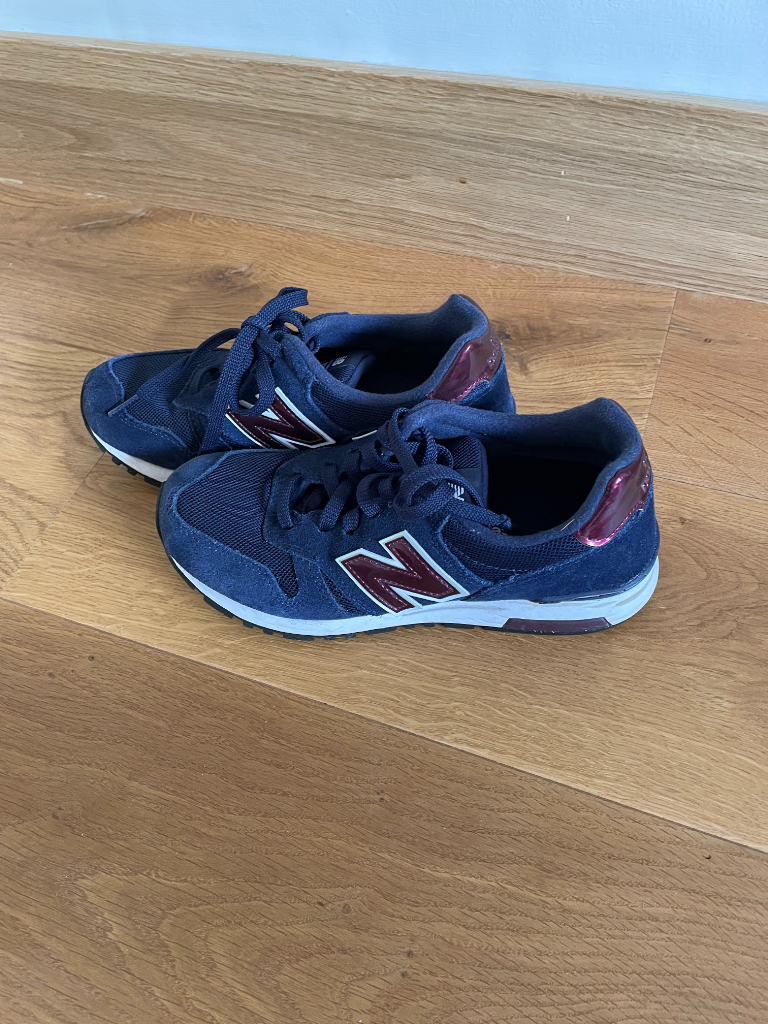 New Balance 565 Ladies Trainers Size 5/37.5 Navy | in Abingdon, Oxfordshire  | Gumtree
