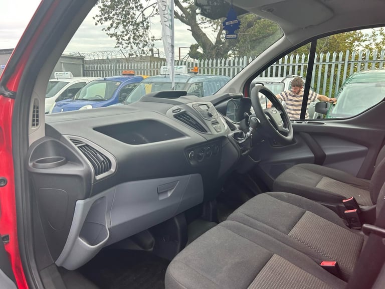 2018 Ford Transit Custom 2.0 TDCi 105ps Low Roof Van PANEL VAN Diesel Manual