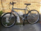 MANS 26&quot; WHEEL BIKE 20&quot; FRAME IN GOOD WORKING CONDITION