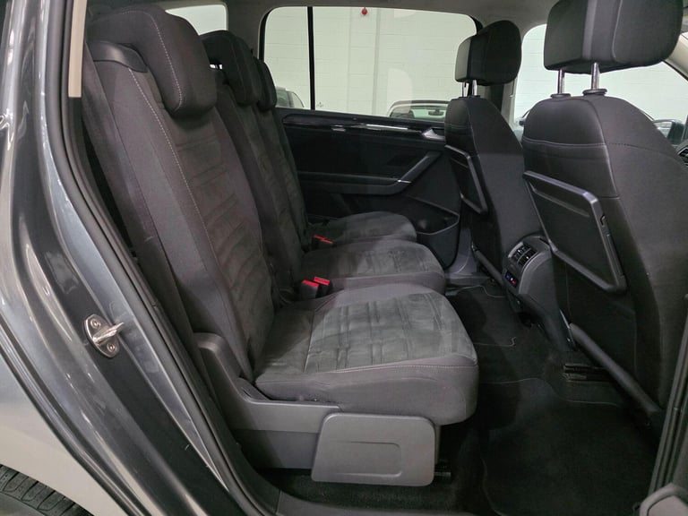 2018 Volkswagen Touran 1.4 TSI SEL DSG Euro 6 (s/s) 5dr MPV Petrol Automatic