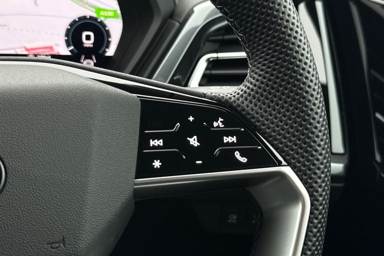 2024 Audi Q4 e-tron Q4 Sportback S line 45 e-tron  210,00 kW SUV ELECTRIC Automatic