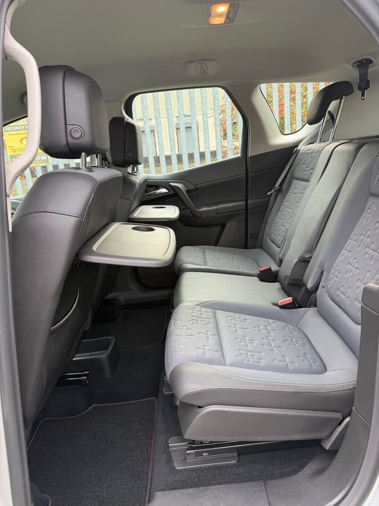2015 Vauxhall Meriva 1.4i 16V Tech Line 5dr MPV Petrol Manual