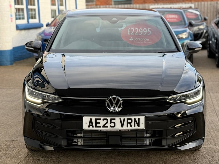 2025 Volkswagen Golf 1.5 TSI Match 5dr, UNDER 3300 MILES, MAY 2028 VOLKSWAGEN WARRANTY HATCHBACK ...