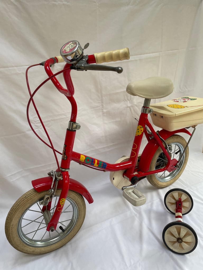 image for Vintage children’s (4-7yrs) Raleigh bike for sale - Hammersmith