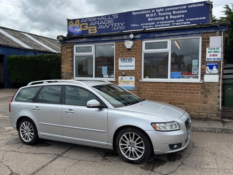 VOLVO V50 1.6 D DRIVe SE Lux Edition 2012
