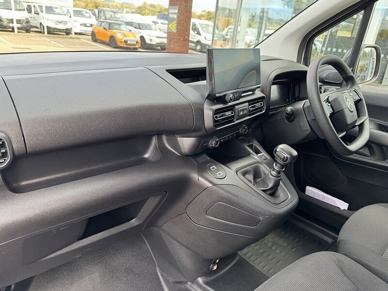2024 Citroen Berlingo HDi 100ps 950 Driver XL LWB Euro 6 with Air Con, Rev Cam, Sat Nav, Cruise &...