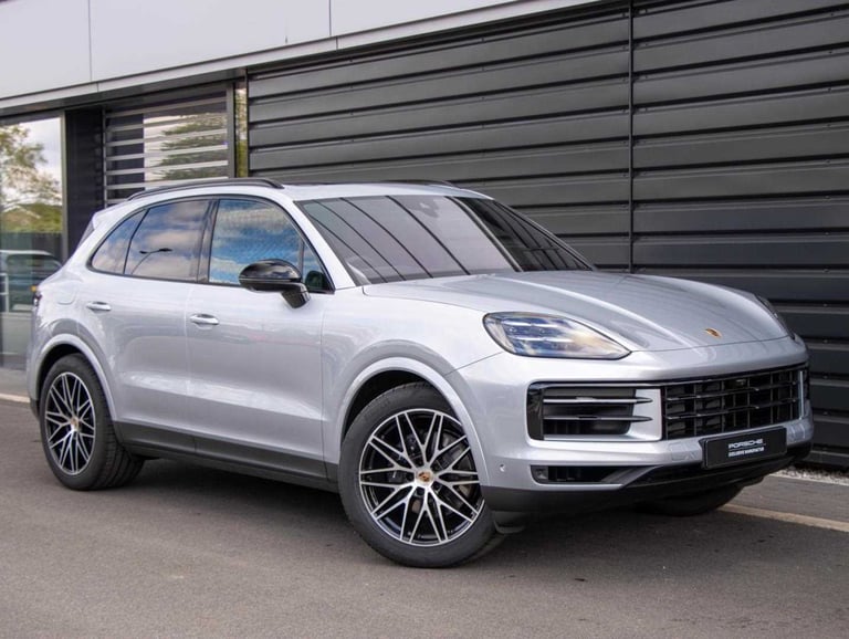 image for 2025 Porsche Cayenne Estate 5dr Tiptronic S Estate Petrol Automatic