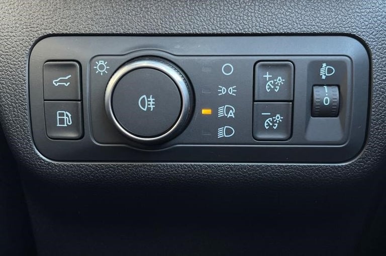 2024 Ford Kuga 2.5 PHEV ST-Line 5dr SYNC4 NAVIGATION, FRONT &amp; REAR PARKING SENSORS, 360 DE Es...