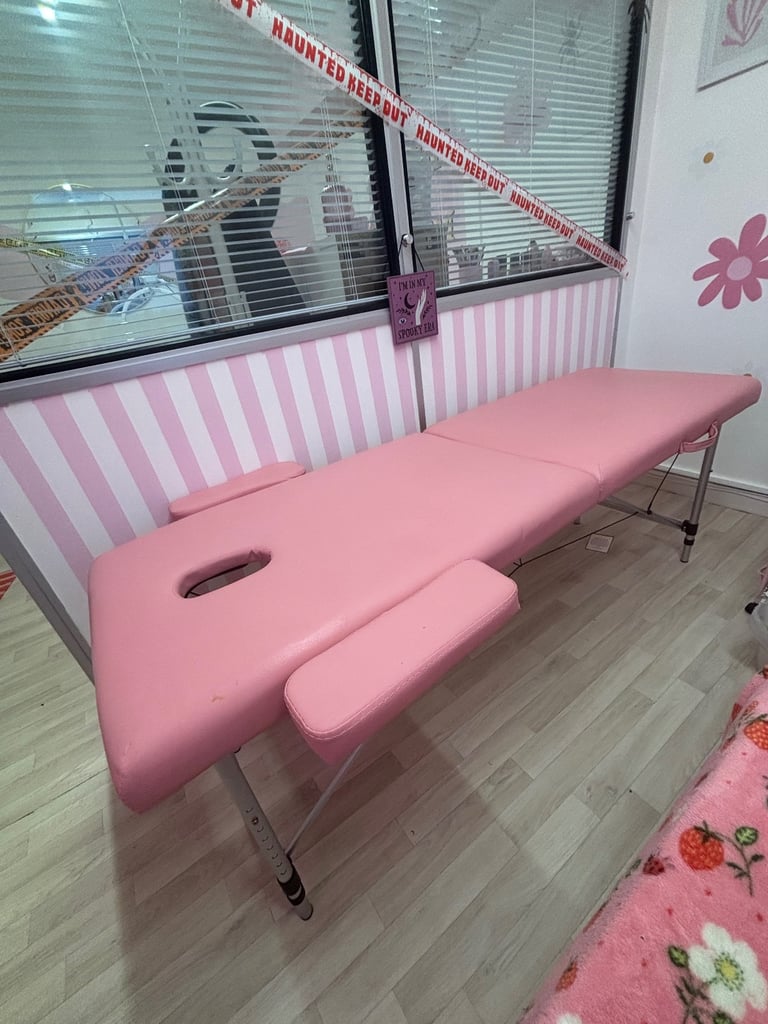 Pink beauty bed 