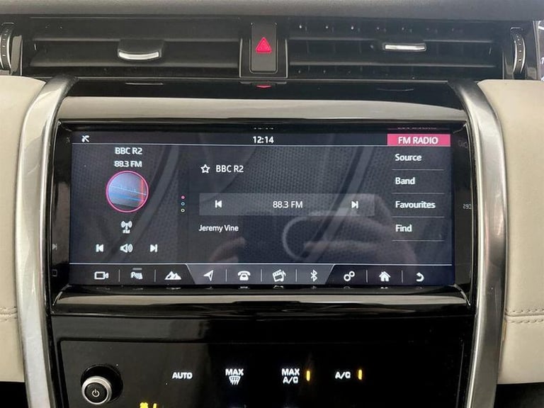2020 Land Rover Discovery Sport 2.0 D150 MHEV S Auto 4WD Euro 6 (s/s) 5dr Automatic SUV Diesel Au...