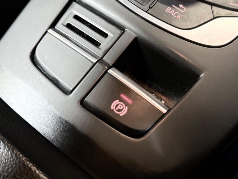 2013 Audi A3 1.4 TFSI S line Sportback Euro 5 (s/s) 5dr HATCHBACK Petrol Manual