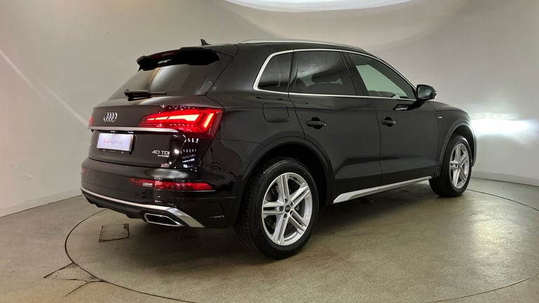 2024 Audi Q5 40 TDI Quattro S Line 5dr S Tronic Diesel Estate Estate Diesel Automatic