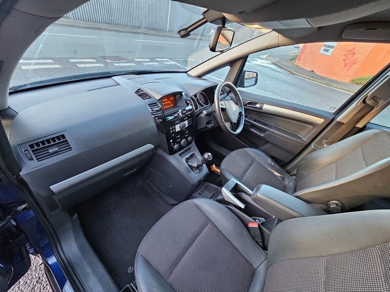 2010 Vauxhall Zafira 1.7 CDTi ecoFLEX Design [110] 5dr MPV Diesel Manual