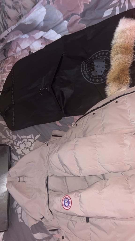 Canada goose Wyndham parka retail £1,291