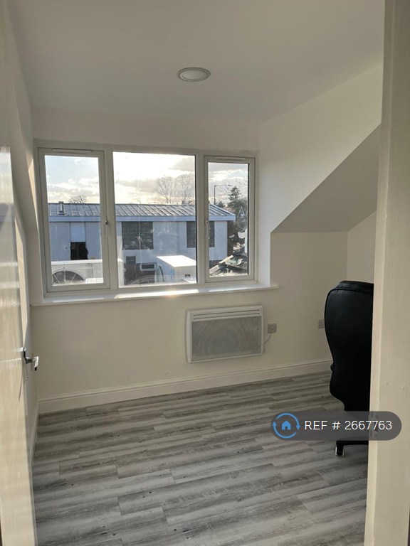 2 bedroom flat in Studley, B807hj, B80 (2 bed) (#2667763)