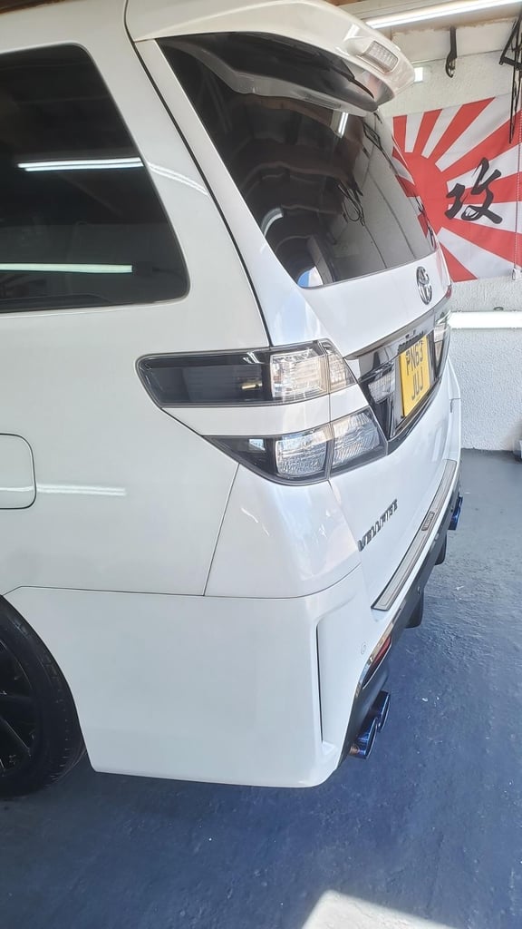 Toyota vellfire G S 2.4 auto fresh japanese import only 41k miles 2014 grade 4.5