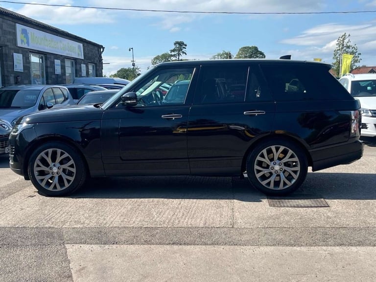2020 Land Rover Range Rover 2.0 P400e 13.1kWh Vogue SE SUV 5dr Petrol Plug-in Hybrid Auto 4WD Eur...