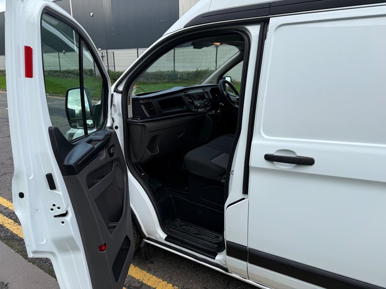 2018 Ford Transit Custom 2.0 TDCi 130ps 340 High Roof Van LWB  PANEL VAN Diesel Manual