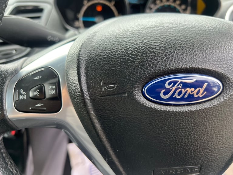 2014 Ford Fiesta 1.6 TDCi Zetec S 3dr HATCHBACK Diesel Manual