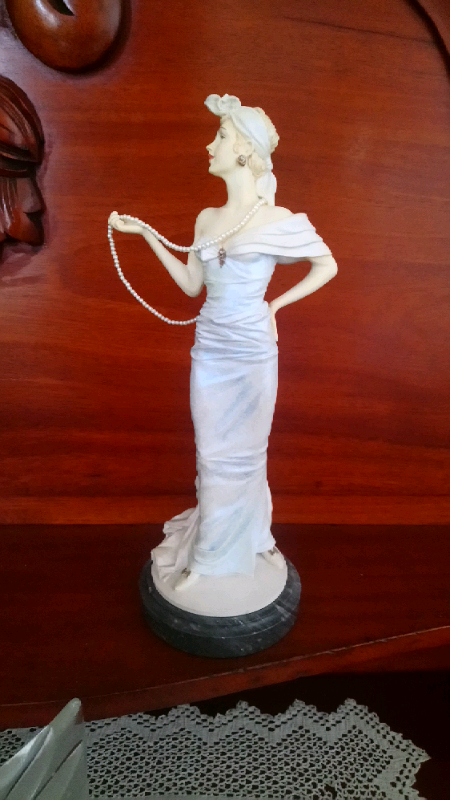 Royal Doulton Classique Helena Limited Edition