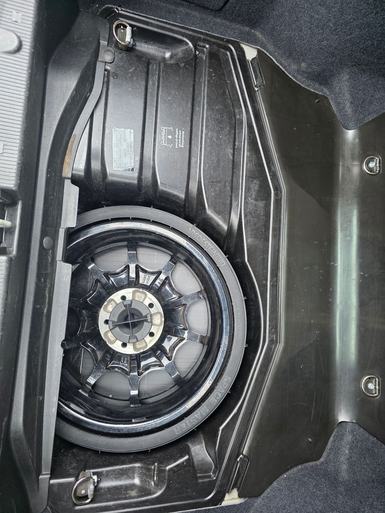 Mercedes-Benz, C CLASS, Coupe, 2004, Semi-Auto, 3199 (cc),3 doors - Image 18