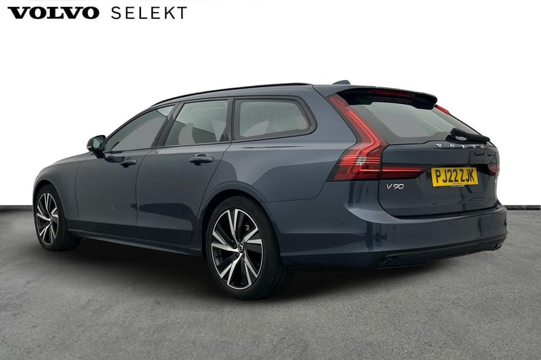 2022 Volvo V90 Plus, B4 mild hybrid, Petrol, Dark ESTATE Petrol/Electric Hybrid Automatic