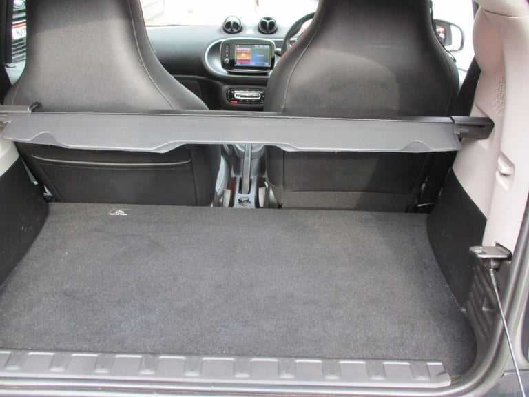 2016 smart fortwo 0.9 Turbo Black Edition 2dr Auto COUPE PETROL Automatic