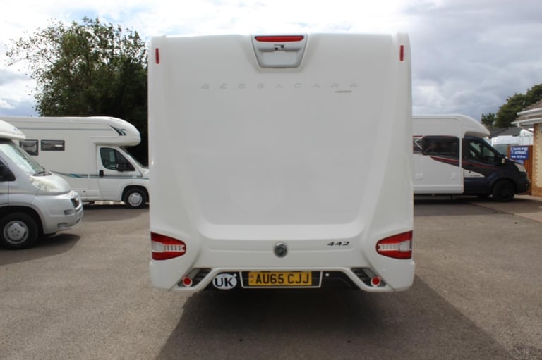 Bessacarr 442 DIESEL MANUAL 2015/65