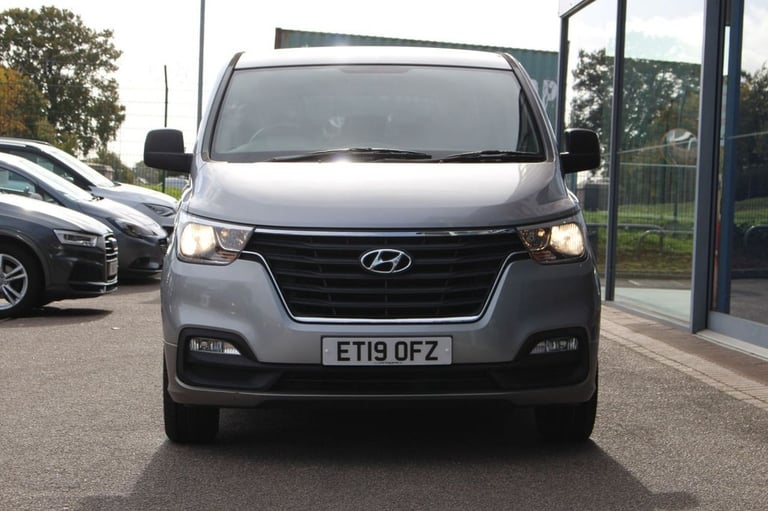 2019 19 HYUNDAI I800 2.5 CRDI SE MPV 5DR DIESEL AUTO EURO 6 (170 PS) DIESEL