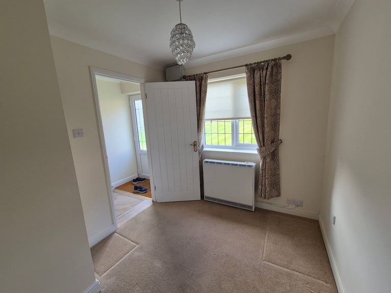 2 Bedroom semi detached Bungalow on the Norfolk Broads