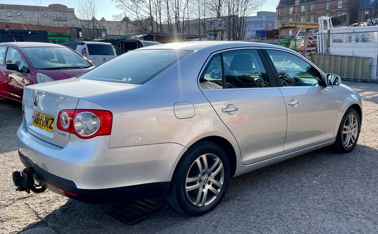2008 Volkswagen Jetta 2.0 SE TDI PD 4dr SALOON Diesel Manual