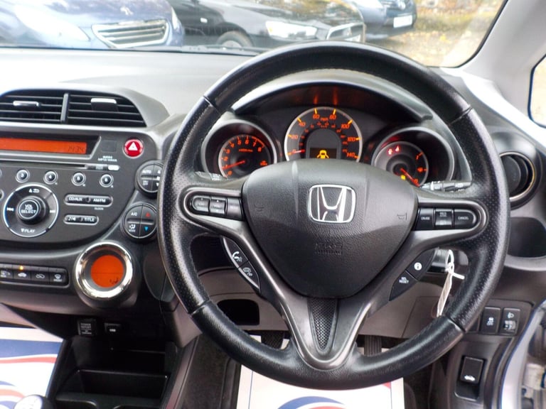 2014 Honda Jazz 1.4 i-VTEC EX 5dr HATCHBACK PETROL Manual