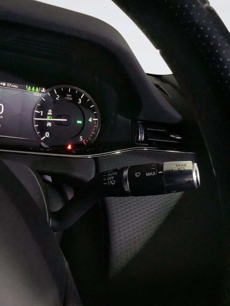 2020 Land Rover Range Rover Evoque 2.0 D165 MHEV R-Dynamic SUV 5dr Diesel Auto 4WD Euro 6 (s/s) (...