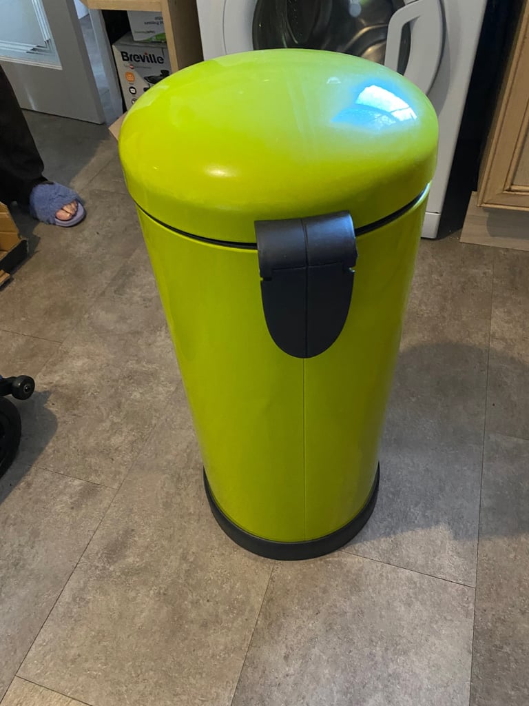Large Lime green metal kitchen bin ( slight dents)